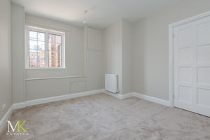 Photo 16- click for photo gallery